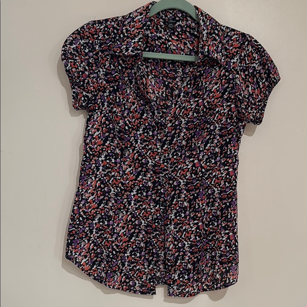 Guess Fitted Pink Red Short Sleeve Notched Collar Shirt